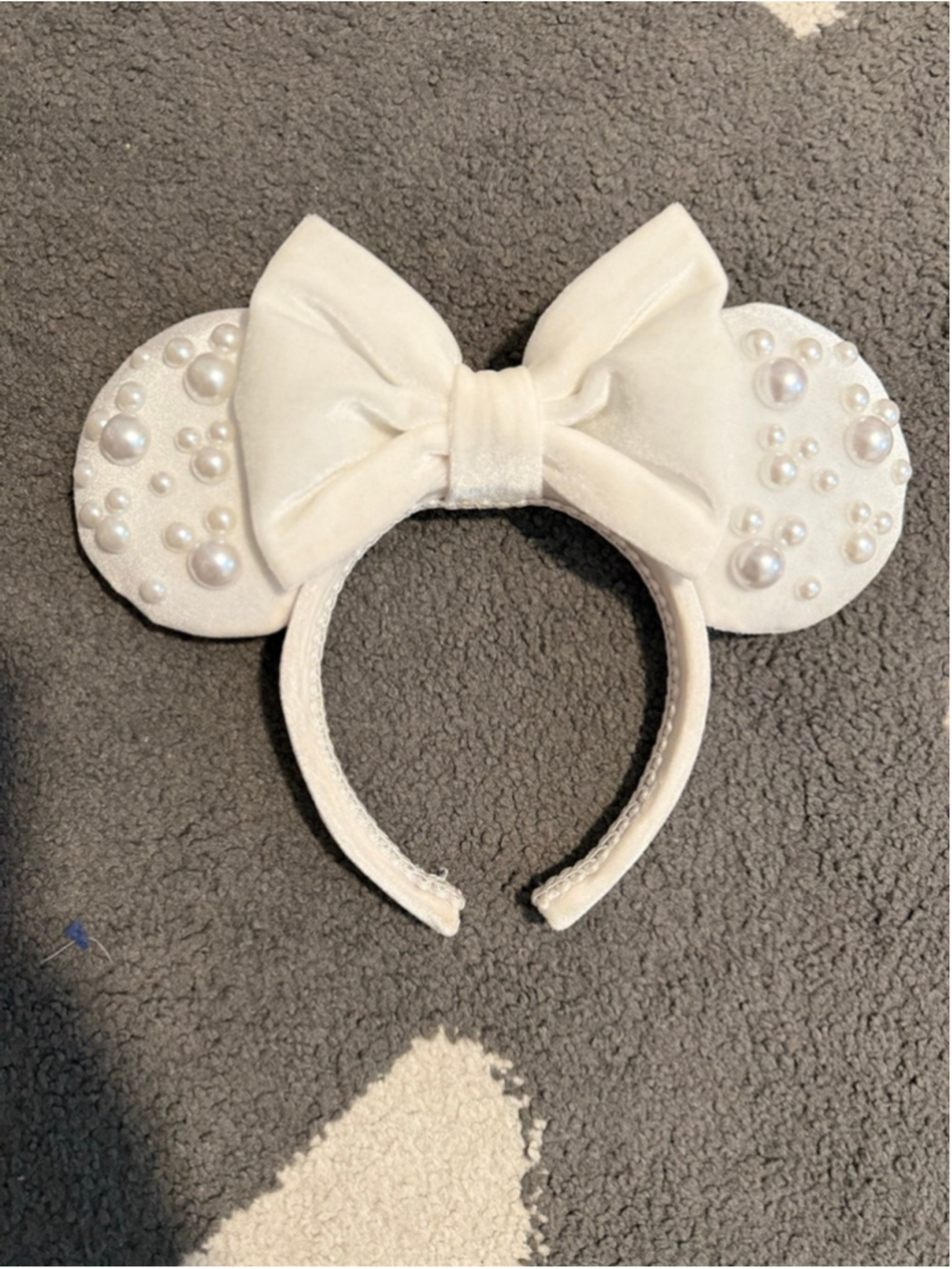 Disney Pearl Minnie Ears White Velvet Bridal Wedding Headband